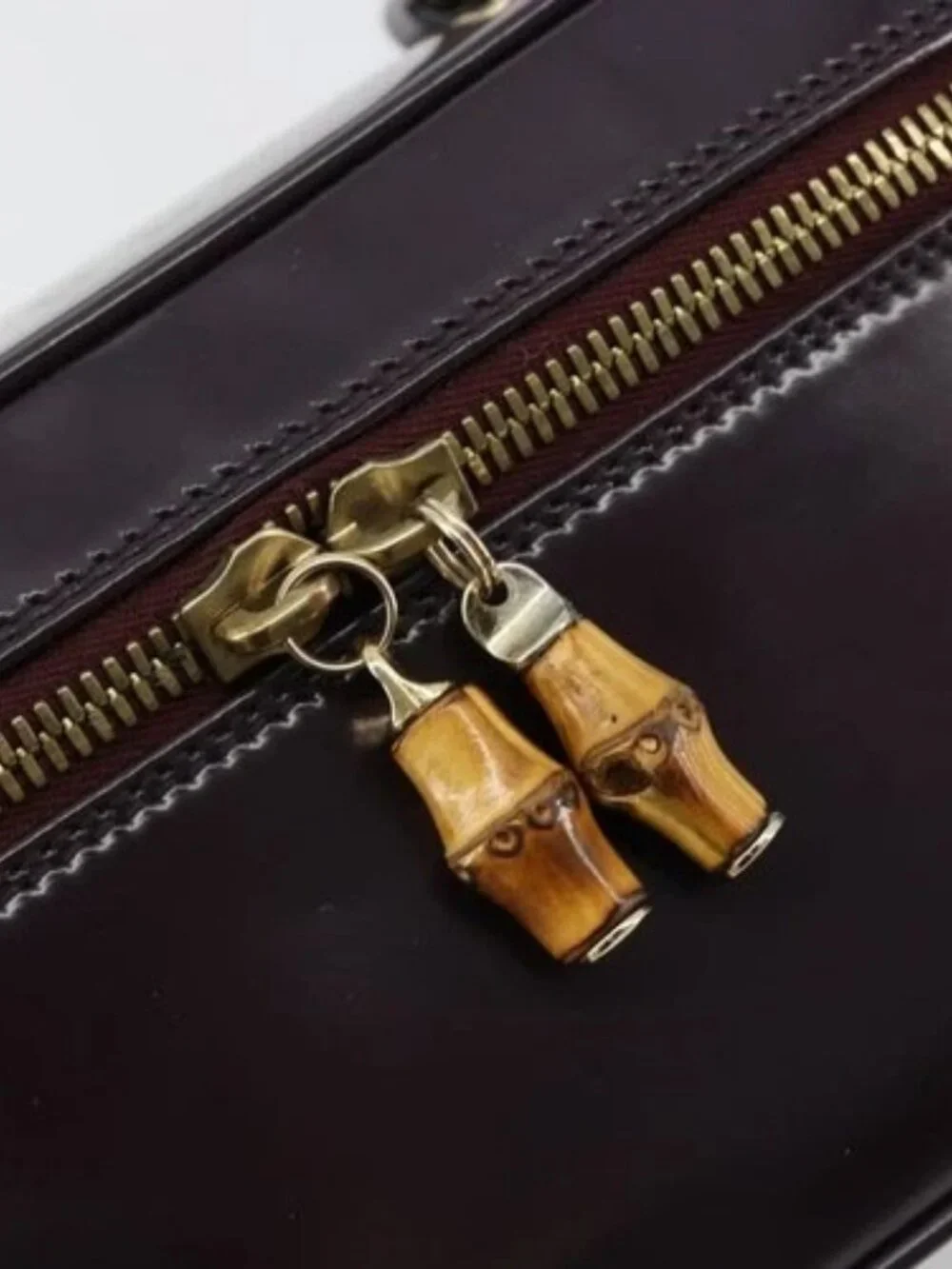GUCCI Bamboo Vanity Hand Bag Patent leather Navy Gold 032 1956 0150 Auth 182446